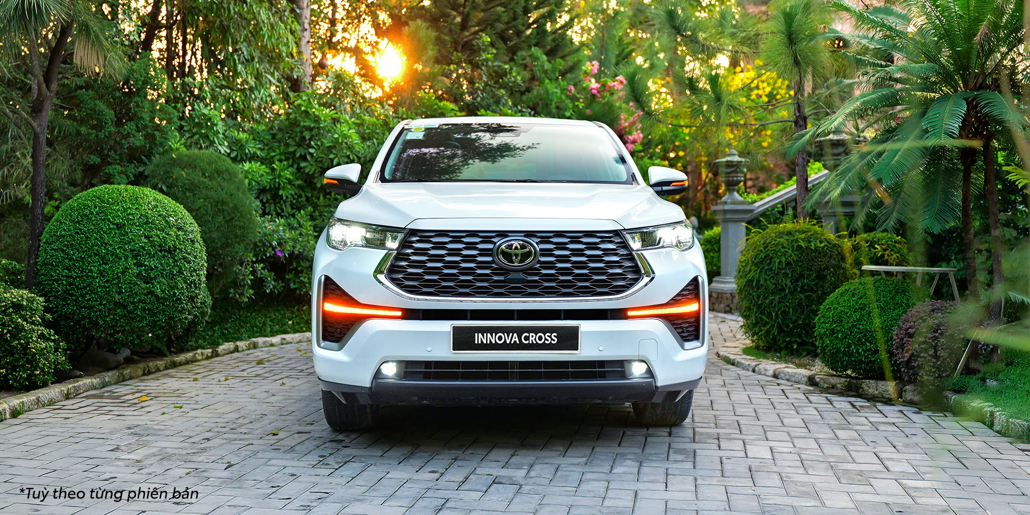 Toyota Innova Cross 2026 - giới thiệu